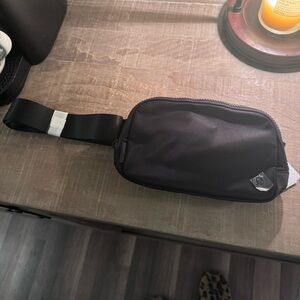 lululemon everywhere belt bag